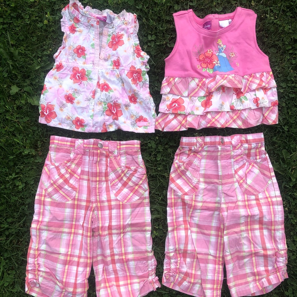 Two adorable two piece Disney outfits❤️